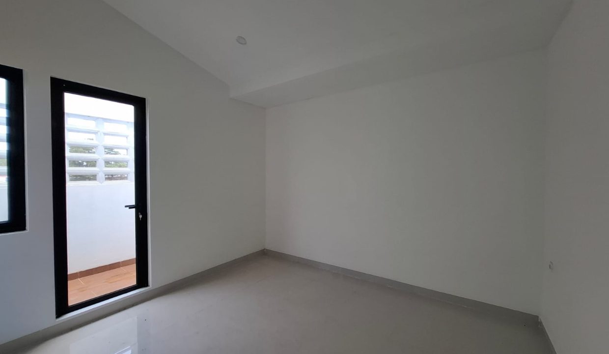 DIJUAL RUMAH FLORISTA GARDEN KM 7 PALEMBANG (13)