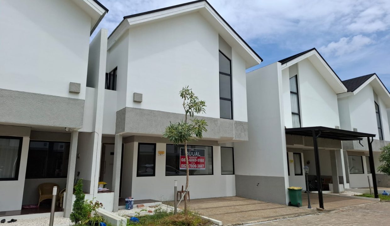 DIJUAL RUMAH FLORISTA GARDEN KM 7 PALEMBANG (2)
