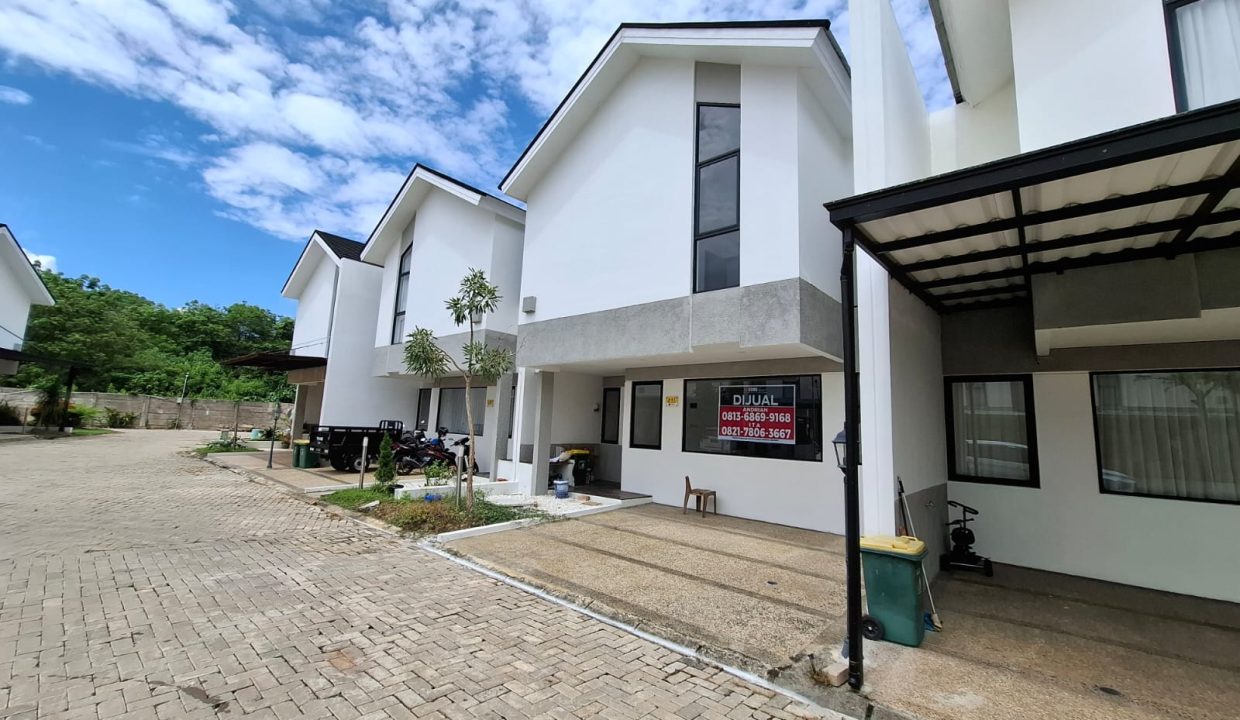 DIJUAL RUMAH FLORISTA GARDEN KM 7 PALEMBANG (3)