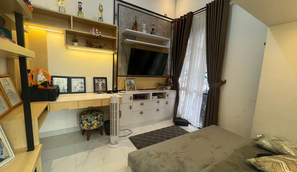 DIJUAL RUMAH FULL FURNISH CITRA GRAND CITY PALEMBANG (8)