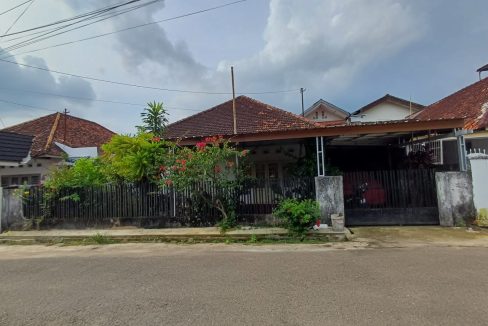 DIJUAL RUMAH JALAN SUMATERA BUKIT BESAR PALEMBANG (1)