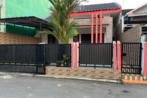 DIJUAL RUMAH TAMAN OGAN PERMAI JAKABARING PALEMBANG (1)