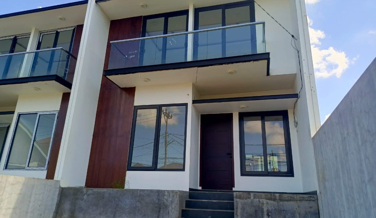 DIJUAL TOWNHOUSE AKBP H UMAR KEMUNING PALEMBANG (2,3)