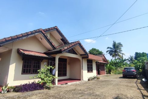 DIJUAL RUMAH JALAN ISWAHYUDI KALIDONI PALEMBANG (0,9)