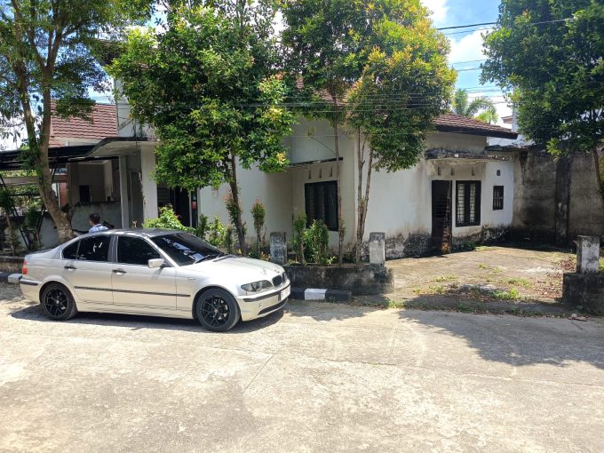 DIJUAL RUMAH KOMPLEK ISTANA AROFATUNA KM 7 PALEMBANG