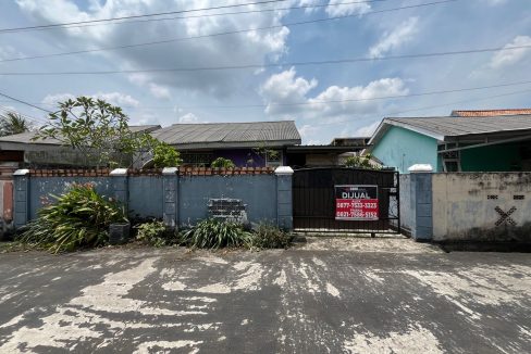 DIJUAL RUMAH KOMPLEK OPI JAKABARING PALEMBANG DEKAT DANAU (0,08)