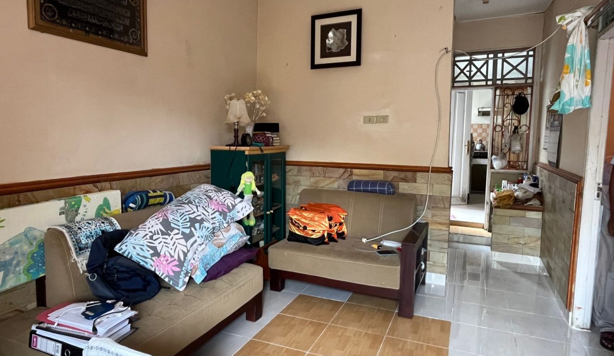 DIJUAL RUMAH KOMPLEK OPI JAKABARING PALEMBANG DEKAT DANAU (5)