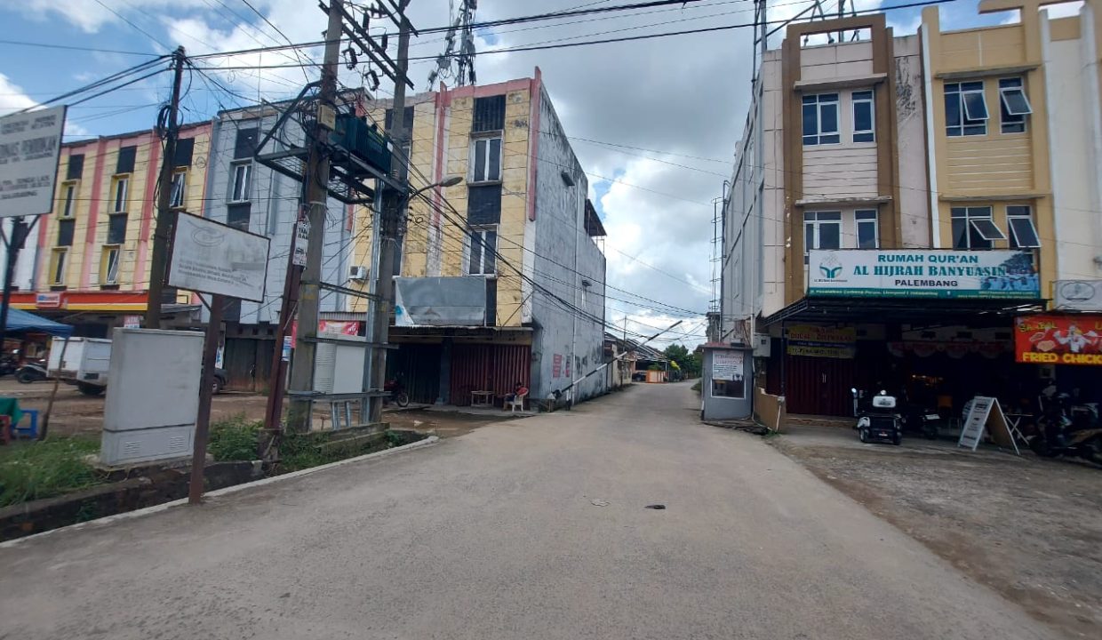 DIJUAL RUMAH LIVERPOOL JAKABARING PALEMBANG (2)