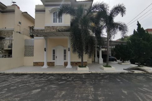 SEWA RUMAH FULL FURNISH SUKABANGUN MAS PALEMBANG (0,1)