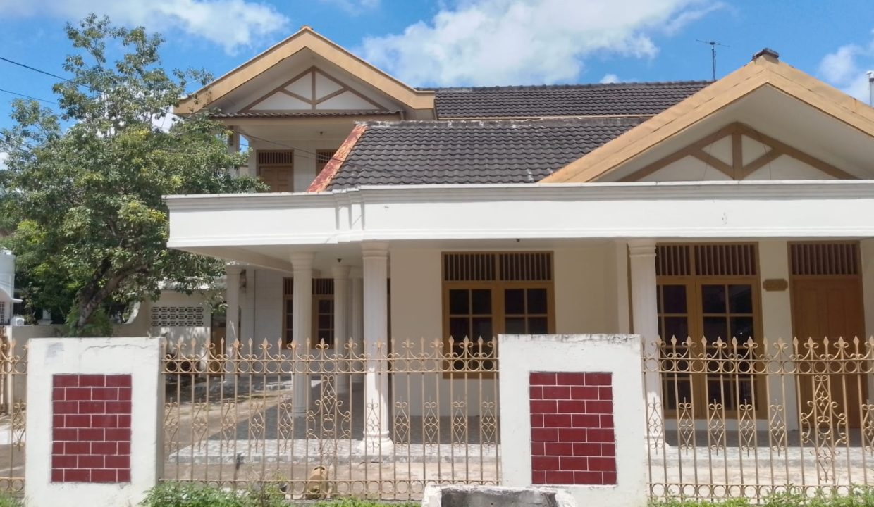 SEWA RUMAH KOMPLEK POLIGON PALEMBANG (1)