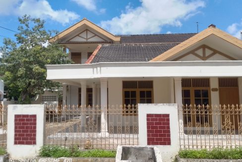 SEWA RUMAH KOMPLEK POLIGON PALEMBANG (1)