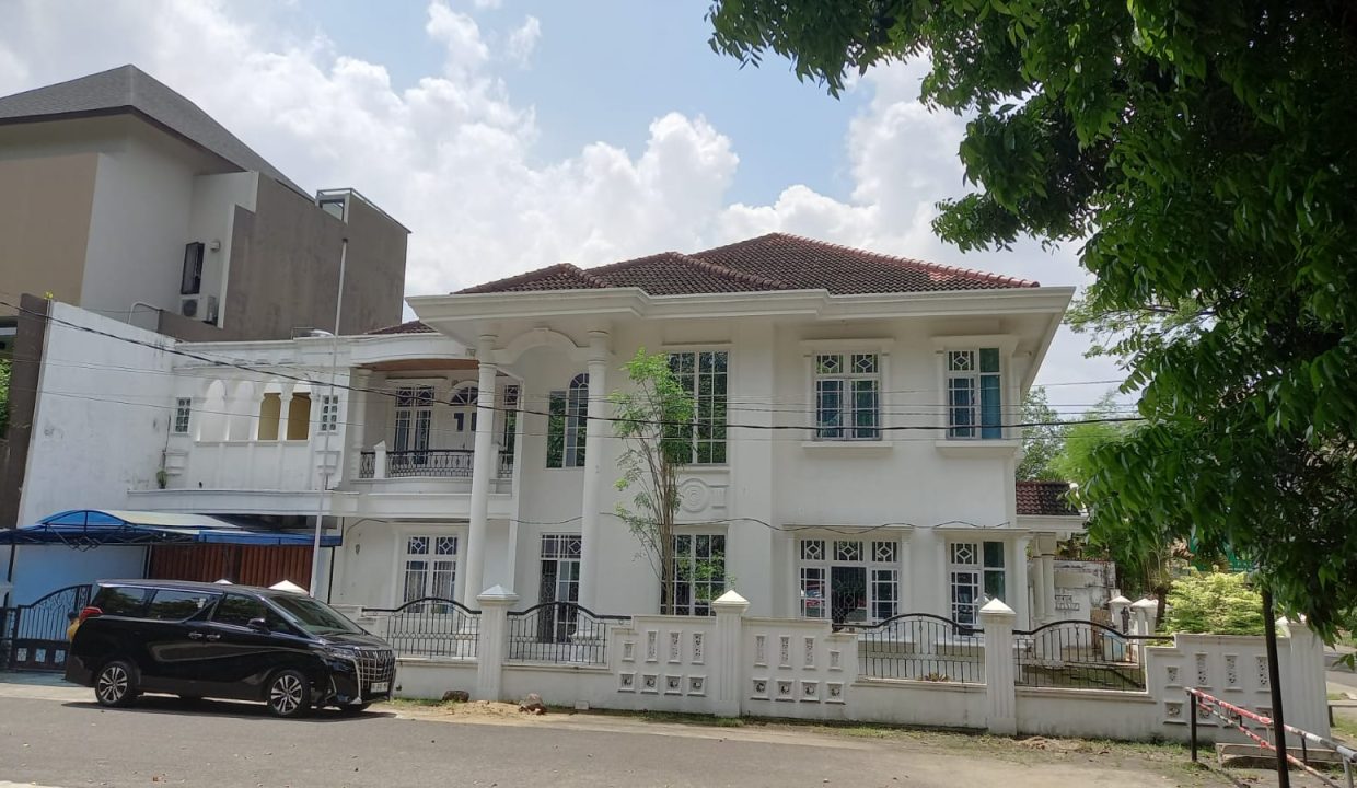 SEWA RUMAH TENGAH KOTA PALEMBANG (0,17)