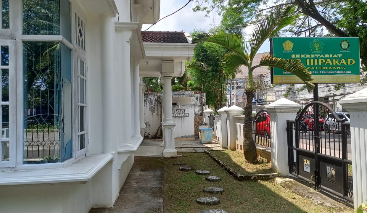 SEWA RUMAH TENGAH KOTA PALEMBANG (1.6)