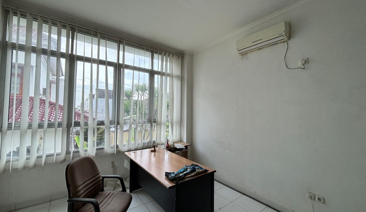 DIJUAL GEDUNG KANTOR ANGKATAN 45 PALEMBANG (15)