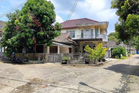 DIJUAL RUMAH KOMPLEK PERMATA BIRU PLAJU PALEMBANG (1)