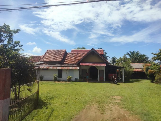 DIJUAL RUMAH HALAMAN LUAS JALAN SRIGADING TANAH MAS KM 14 BANYUASIN