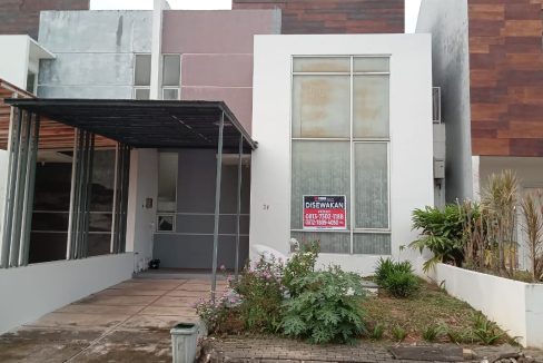SEWA RUMAH FULL FURNISH THE SPRING KENTEN PALEMBANG (1)