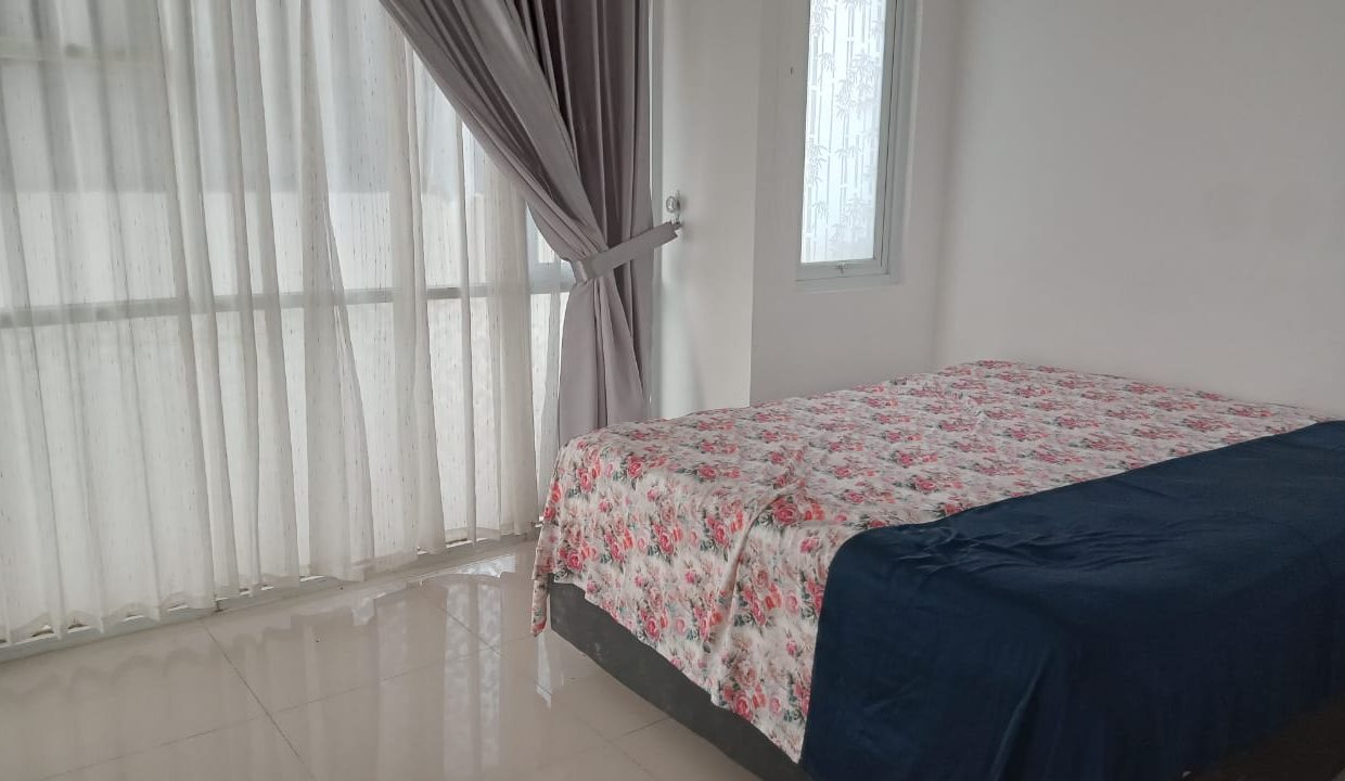 SEWA RUMAH FULL FURNISH THE SPRING KENTEN PALEMBANG (14)