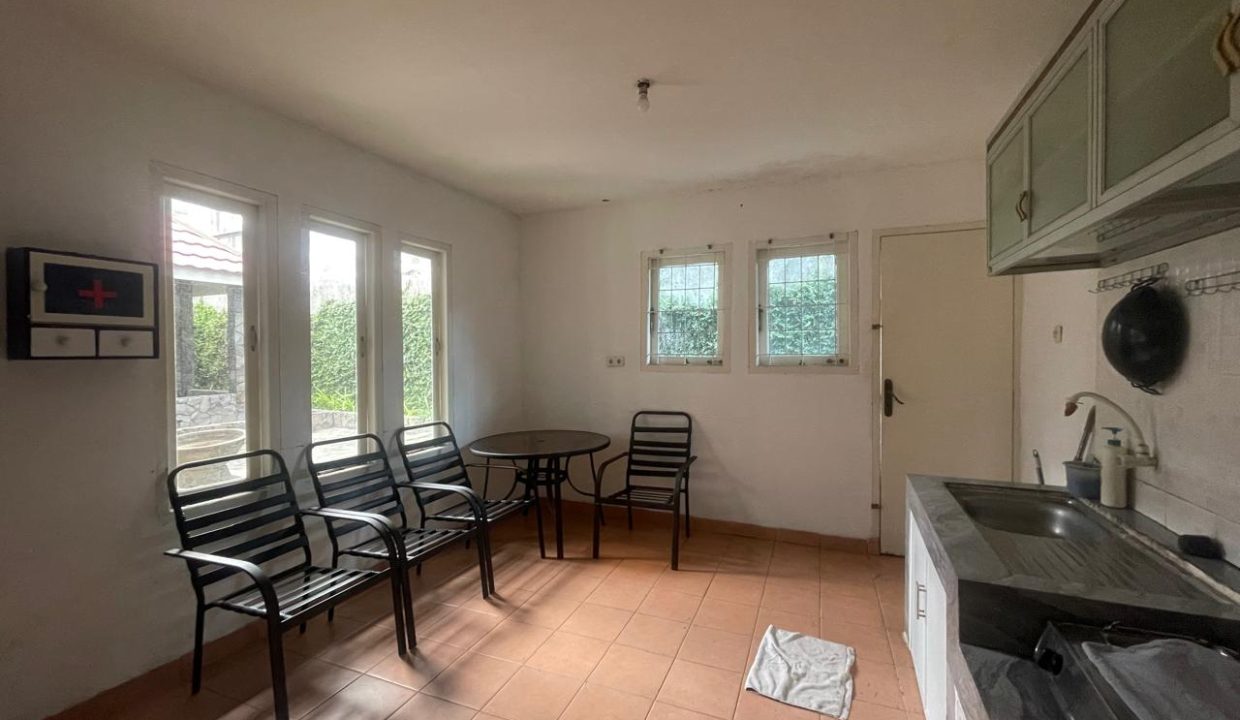 SEWA RUMAH FULL FURNISH TIRTA LESTARI KENTEN PALEMBANG (6)