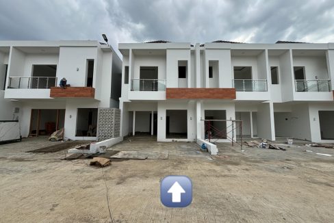 DIJUAL RUMAH BARU TAMAN KENTEN PALEMBANG - Lantai Granit Quadra (2)