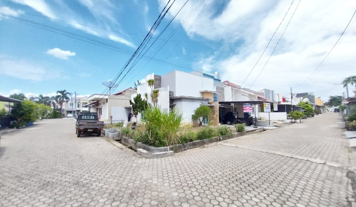 DIJUAL RUMAH BUKIT GRAHA BUKIT RAFLESIA PALEMBANG (0,0)