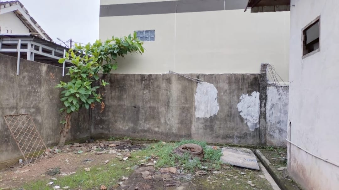 DIJUAL RUMAH HALAMAN LUAS AREA DEMANG LEBAR DAUN 5 MENIT KE SOEKARNO HATTA PALEMBANG (11)