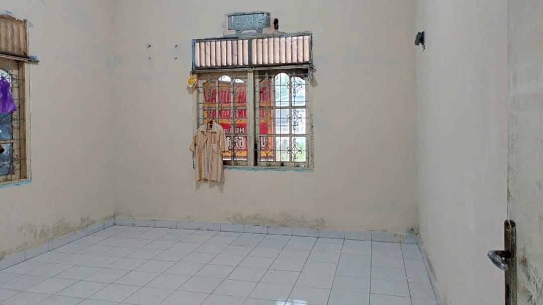 DIJUAL RUMAH HALAMAN LUAS AREA DEMANG LEBAR DAUN 5 MENIT KE SOEKARNO HATTA PALEMBANG (7)