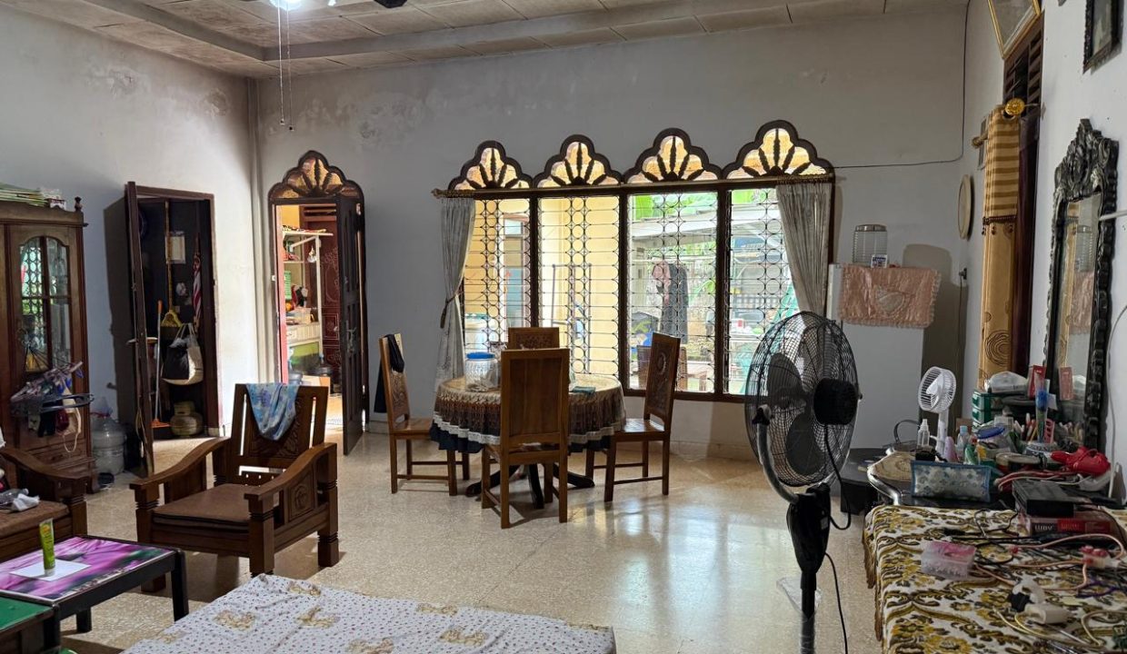 DIJUAL RUMAH JALAN JAYA PLAJU PALEMBANG (3)