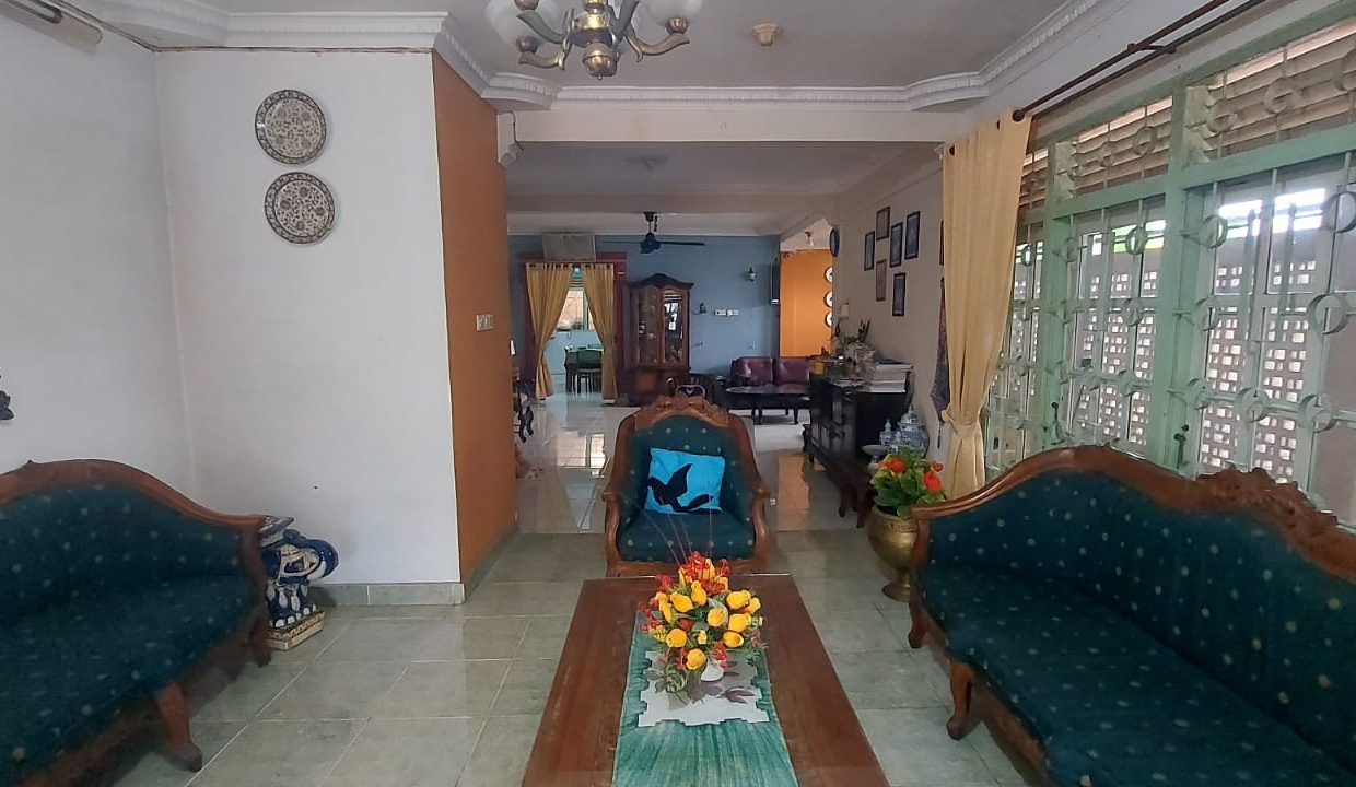 DIJUAL RUMAH JALAN NATUNA 200 METER KE JALAN KAPTEN A RIVAI PALEMBANG (14)