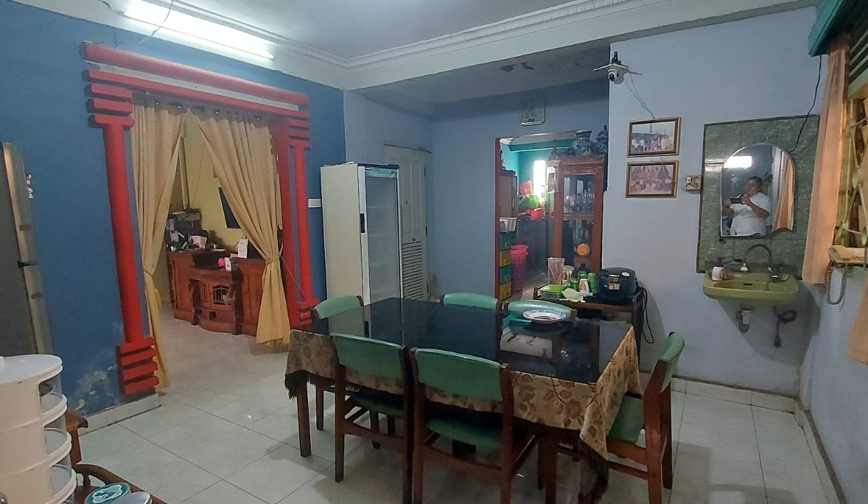 DIJUAL RUMAH JALAN NATUNA 200 METER KE JALAN KAPTEN A RIVAI PALEMBANG (15)