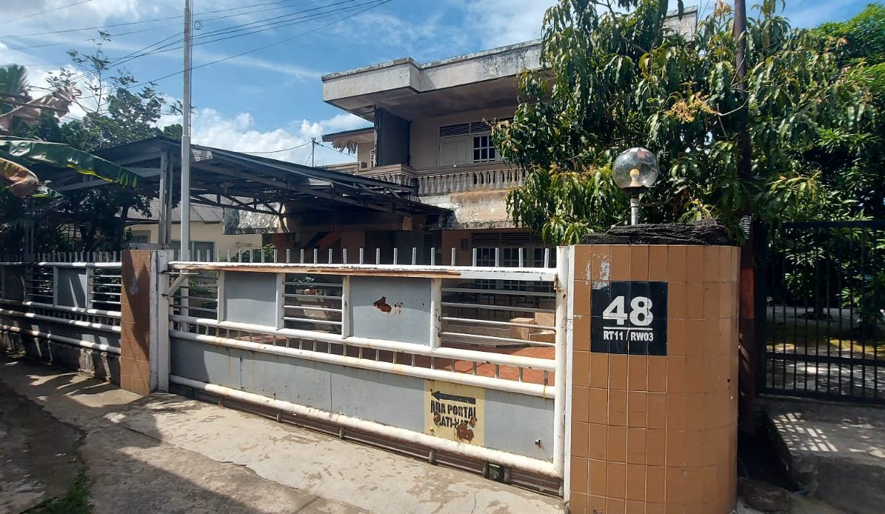 DIJUAL RUMAH JALAN NATUNA 200 METER KE JALAN KAPTEN A RIVAI PALEMBANG (2)