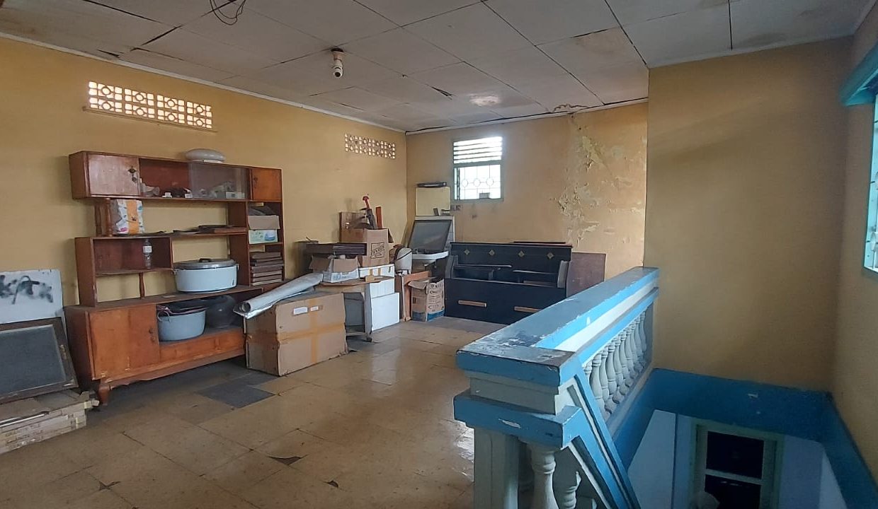 DIJUAL RUMAH JALAN NATUNA 200 METER KE JALAN KAPTEN A RIVAI PALEMBANG (8)