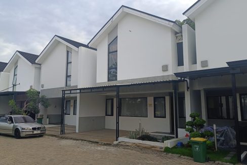 RUMAH FLORISTA GARDEN KM 7 PALEMBANG (1)