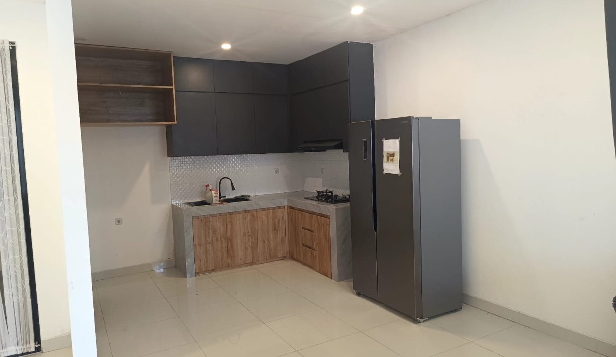 RUMAH FLORISTA GARDEN KM 7 PALEMBANG (2)
