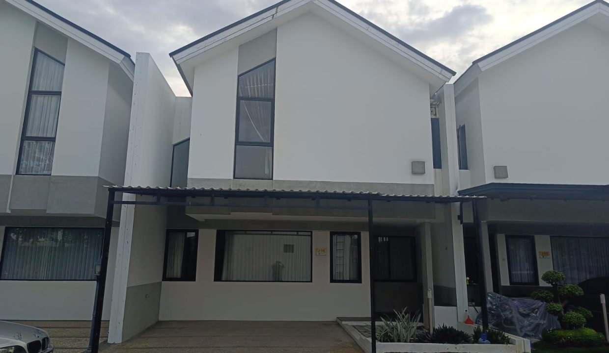 RUMAH FLORISTA GARDEN KM 7 PALEMBANG (3)
