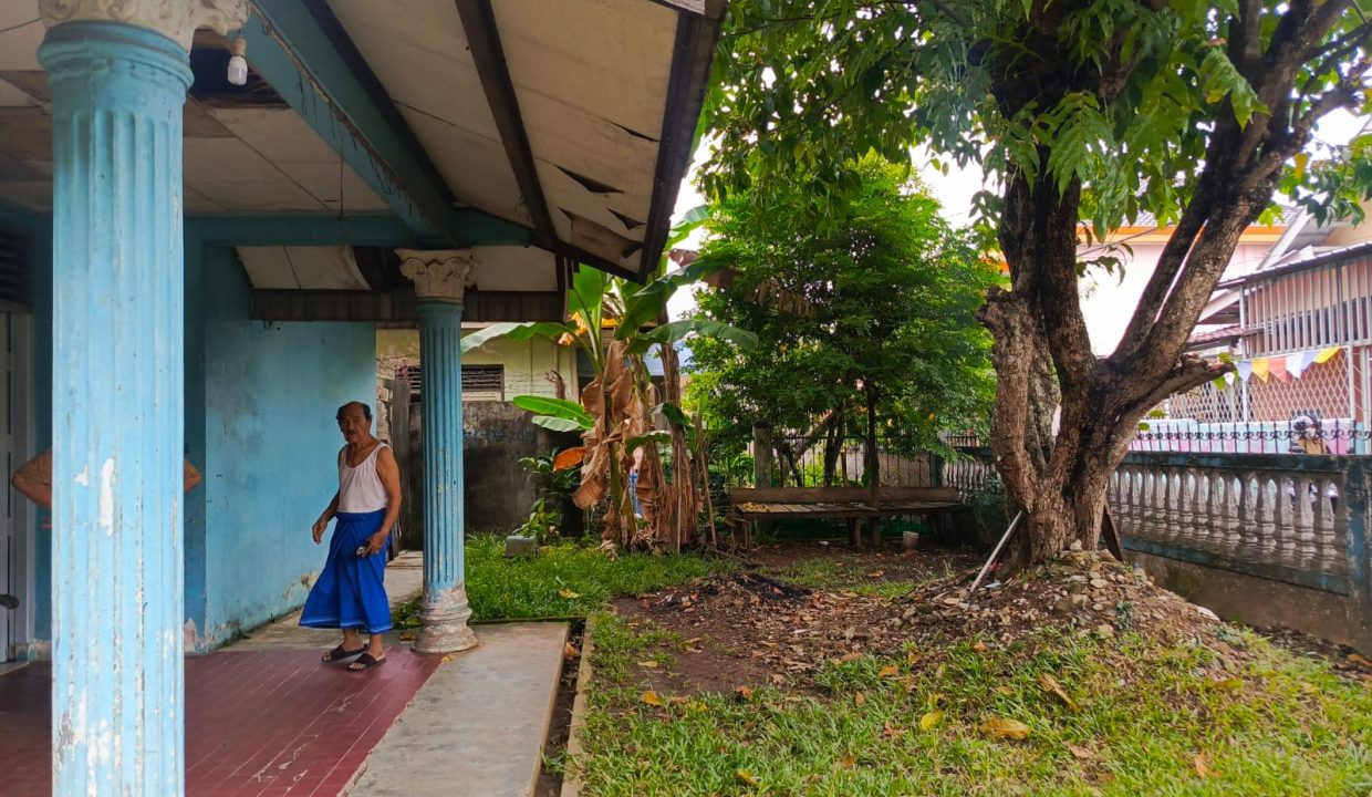 RUMAH HALAMAN LUAS DEKAT KFC SEKIP TENGAH PALEMBANG (3)