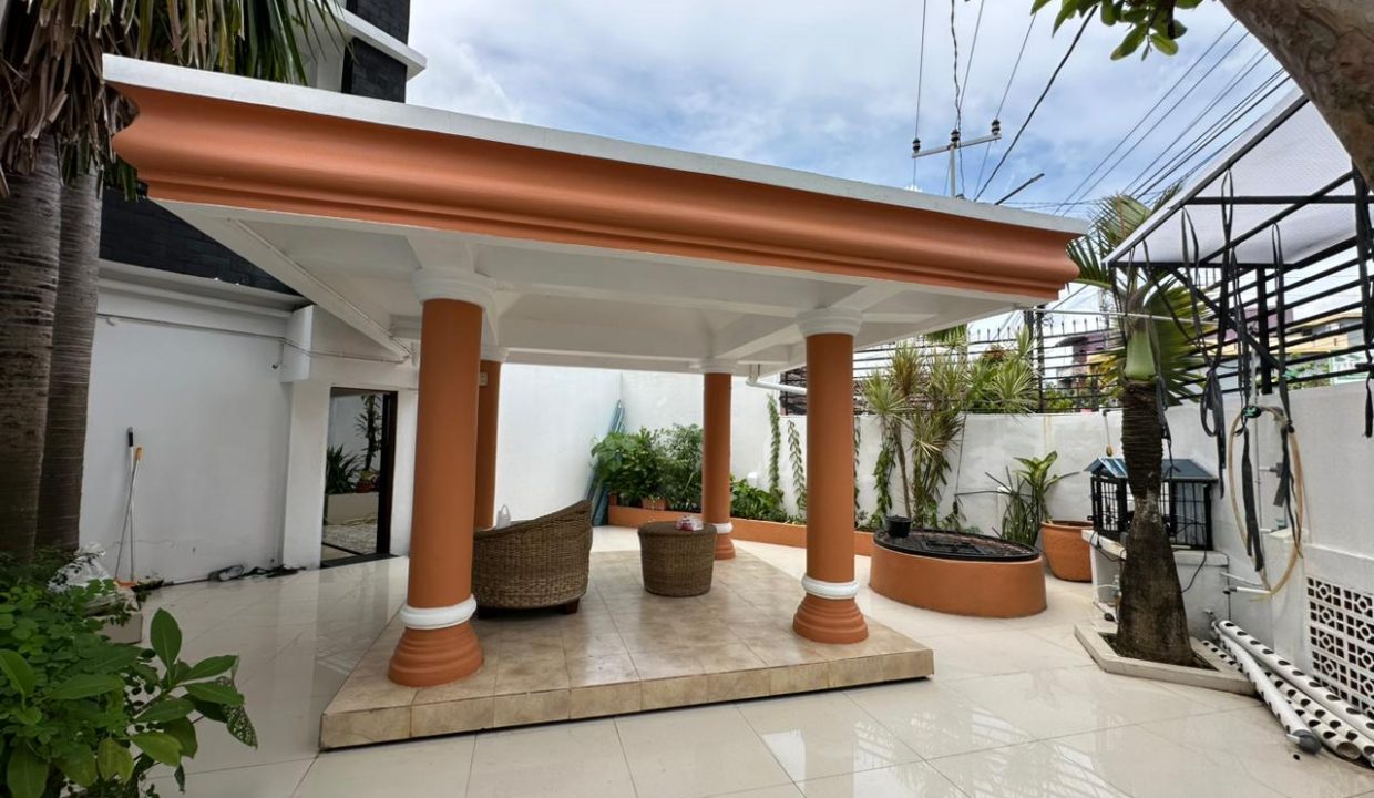 DIJUAL RUMAH HOOK KENTEN LAUT PALEMBANG(4)
