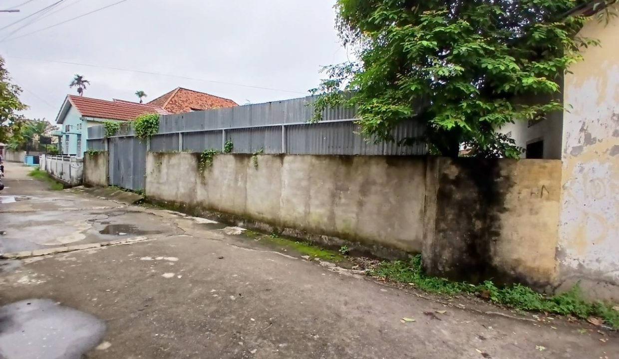 DIJUAL RUMAH JALAN NATUNA A RIVAI PALEMBANG (3)