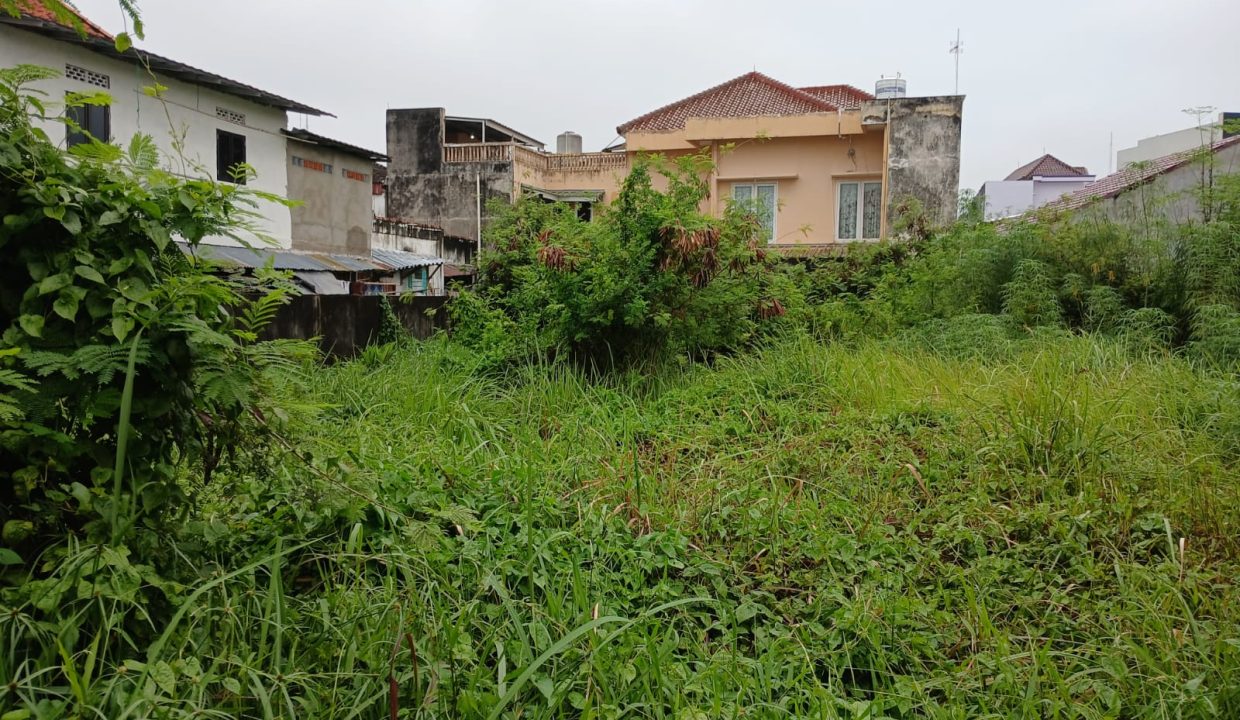 DIJUAL RUMAH JALAN NATUNA A RIVAI PALEMBANG (4)