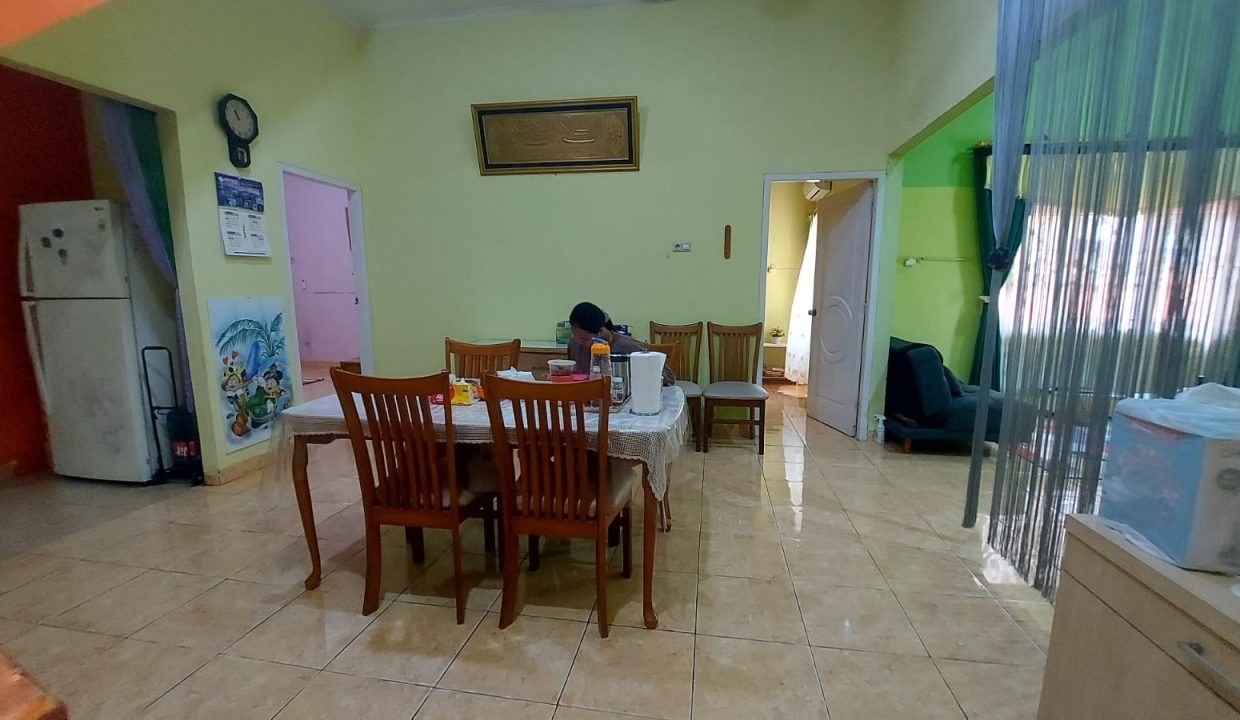 DIJUAL RUMAH KOMPLEK PUSRI KENTEN SAKO PALEMBANG (6)