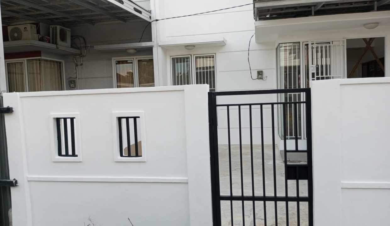 DIJUAL RUMAH PARK AVENUE PALEMBANG (0,1)