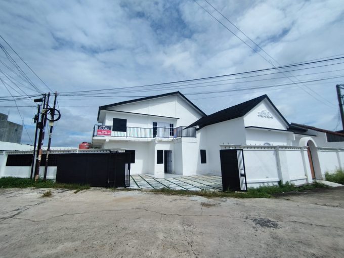 DIJUAL RUMAH UNIK SOAK SIMPUR PALEMBANG