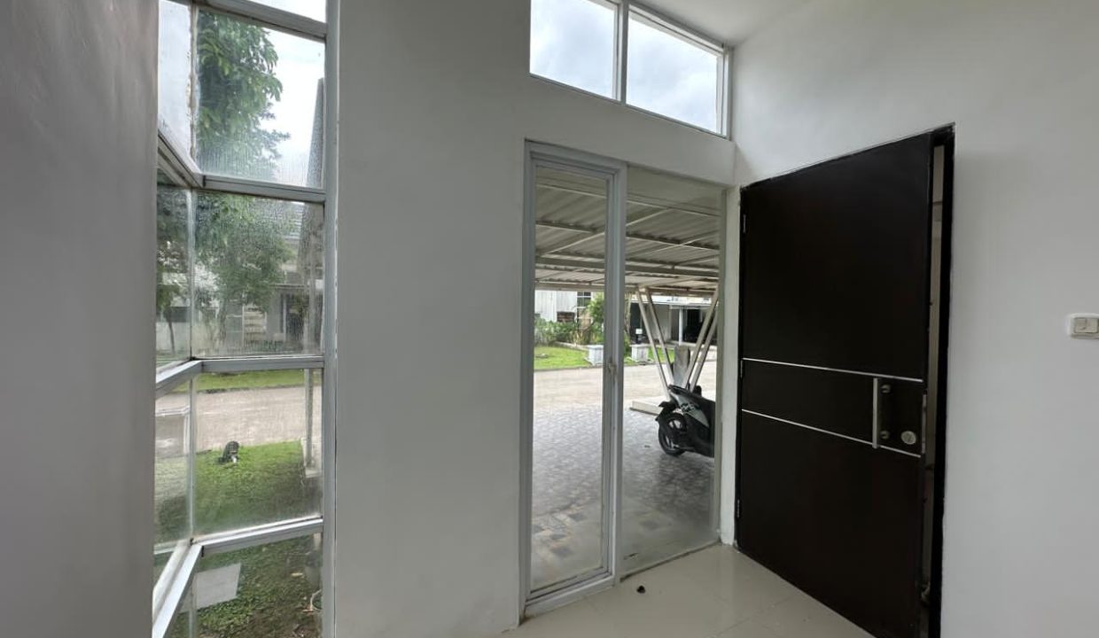 DIJUAL RUMAH ARSITEK SIAP HUNI CLUSTER SUMMER MEADOW CGC PALEMBANG (7)