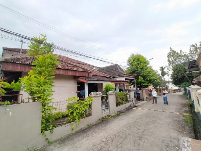DIJUAL RUMAH JALAN TANAH MERAH DEMANG LEBAR DAUN PALEMBANG