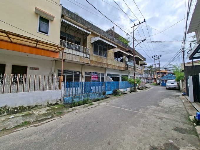 DIJUAL RUMAH TENGAH KOTA JALAN DEMPO DALAM PALEMBANG