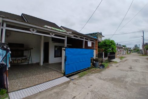 DIJUAL RUMAH GRAND GANDARIA SEMATANG BORANG PALEMBANG (1)