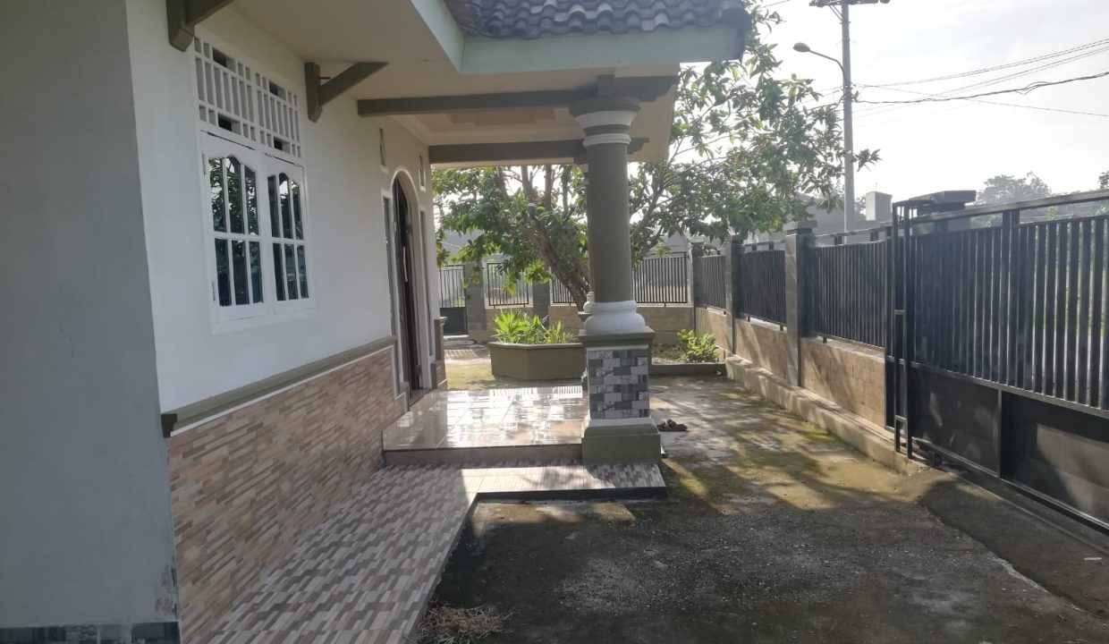 DIJUAL RUMAH JALAN BUNGUR METRO LAMPUNG (1,4)