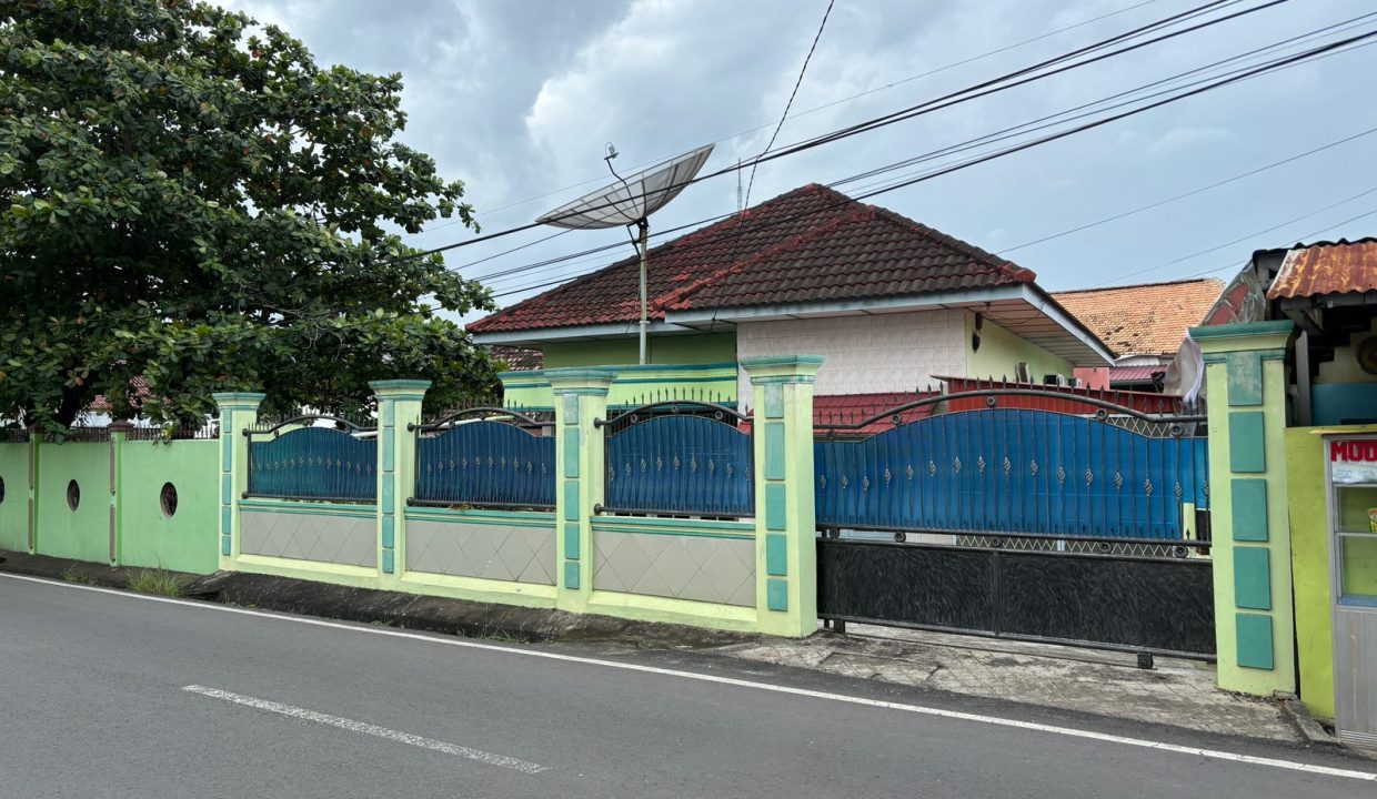 DIJUAL RUMAH KAWASAN DWIKORA DEKAT PS MALL PALEMBANG (0,3)