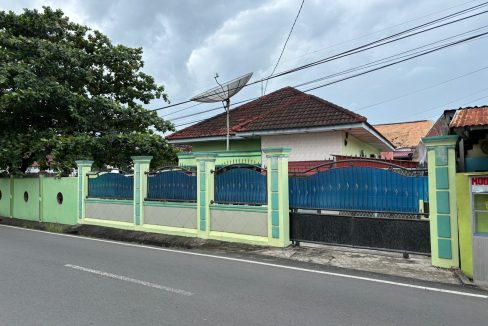 DIJUAL RUMAH KAWASAN DWIKORA DEKAT PS MALL PALEMBANG (0,2)