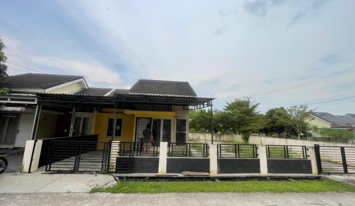 DIJUAL RUMAH OPI REGENCY 2 JAKABARING PALEMBANG (2)